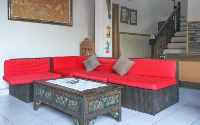 Airy Kuta Utara Pantai Berawa 37 Canggu Bali