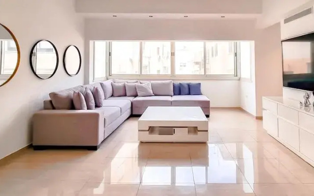 Lovely 3BR in Gordon/Dizengoff by HolyGuest