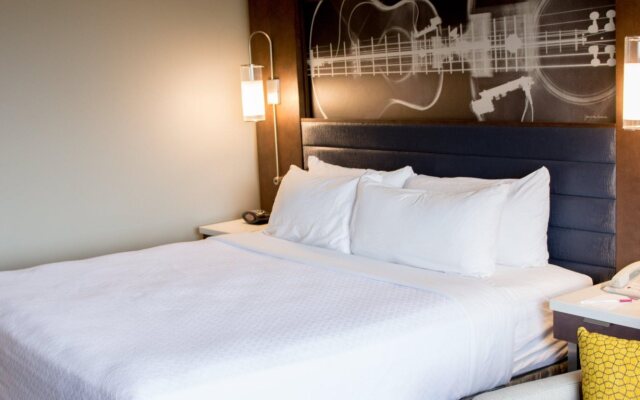 Crowne Plaza Memphis East