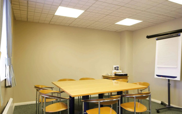 ibis Chesterfield North - Barlborough