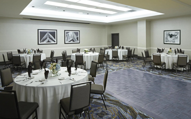 Embassy Suites by Hilton Los Angeles International Airport North