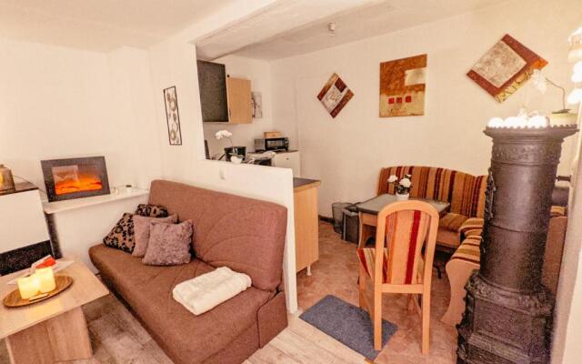 Familienwohnung für 3 mit Sauna, Pool & Terrasse - Famzi