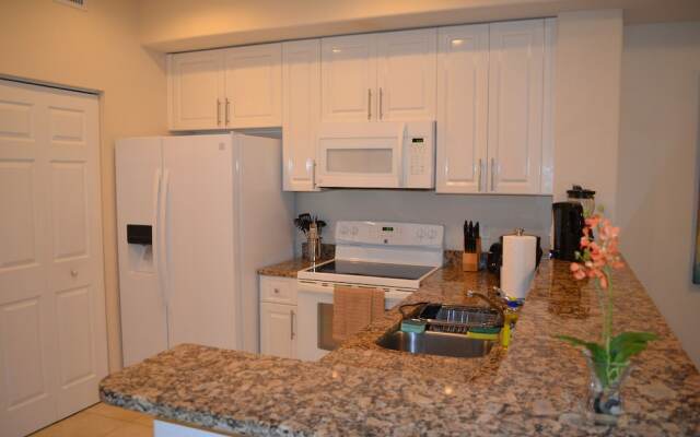 Fort Myers Luxury Vacation Condo