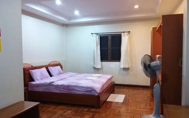Boonsiri Guesthouse