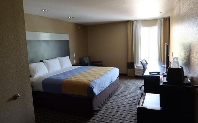 West Worth Inn and Suites