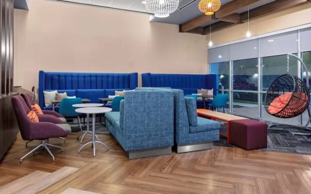 Tru By Hilton Cypress Houston