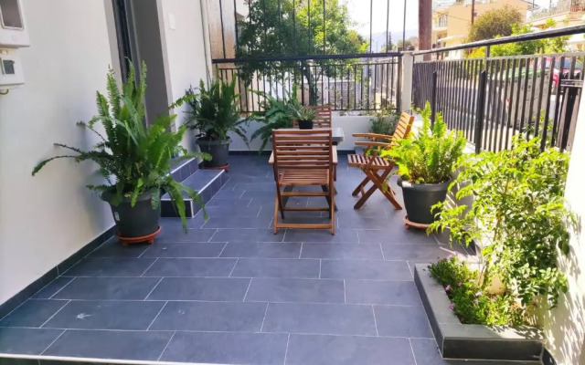 Music Reflections Apartment near Nafplio