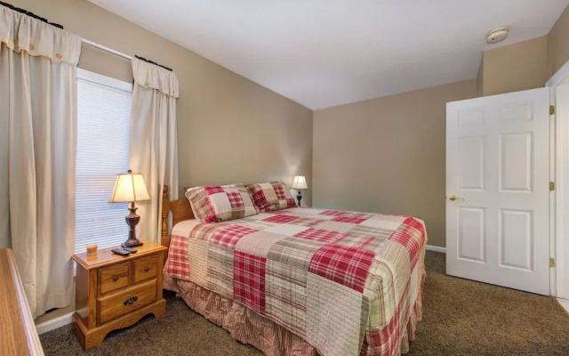 Colonial Crest Condo Unit #113