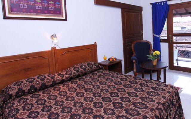 Blue Safir Hotel