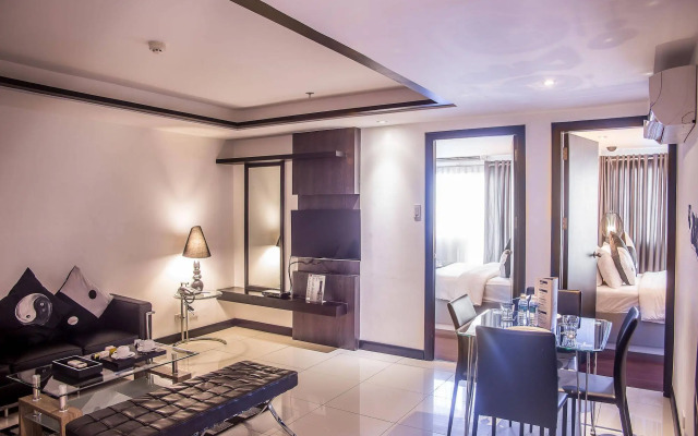 Y2 Residence Hotel