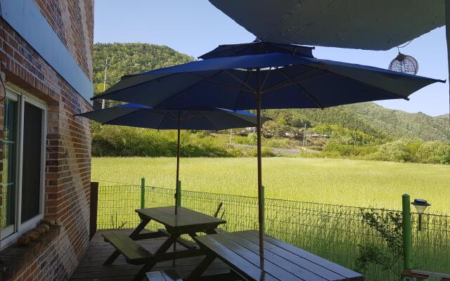 Hongcheon haedrin pension