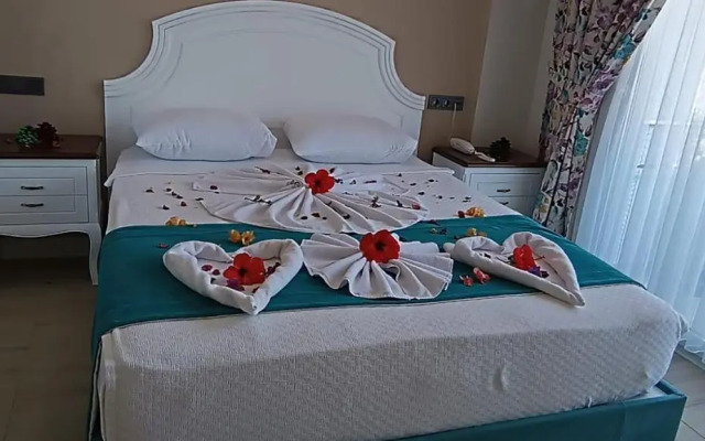 Polaris Hayat Motel