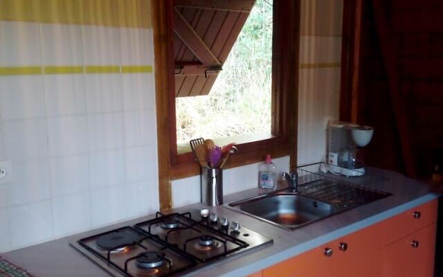 Bungalow With one Bedroom in Le Gosier, With Pool Access, Furnished Ga