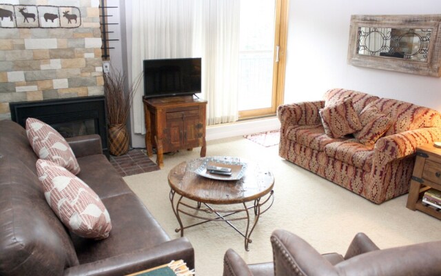 Trails End 207 1BR Condo