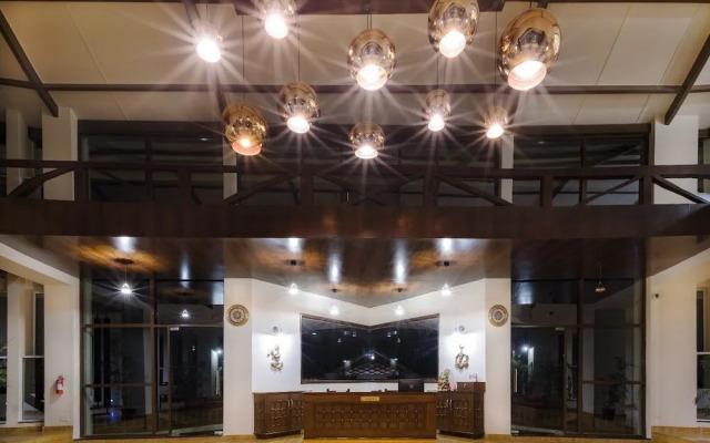 Shathayu Ayurveda Yoga Retreat