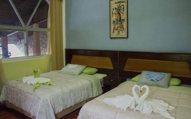 Hotel La Ribiera del Lago Peten Itza
