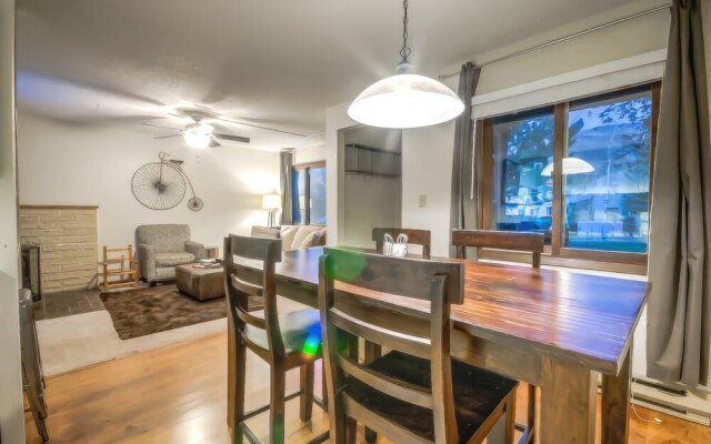 Whistler Townhome Cedar 22