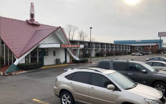 Honeyspot Motor Lodge