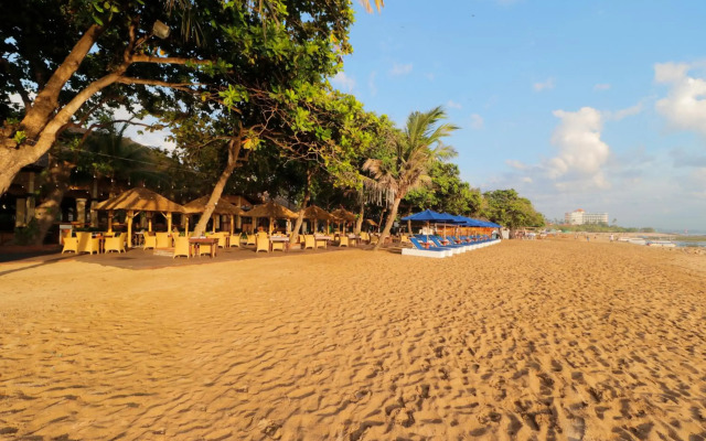 Inna Sindhu Beach