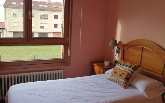 Hostal Torreblanca & Nuevo Eco Urbión