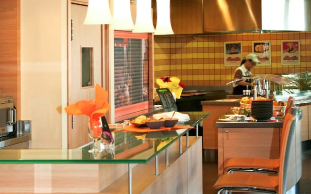 Albergo ibis Como
