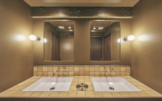 illi Lay Shibuya-Ebisu