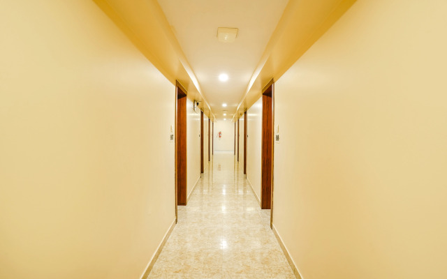 Fabhotel D69 Residency