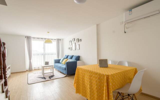 Apartments International Tomo