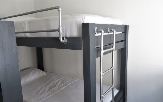 San Jacinto Hostel