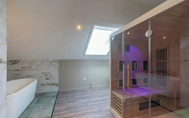 Relaxing Villa With Sauna