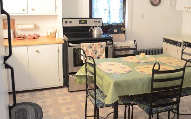 Willows Motel Williamstown