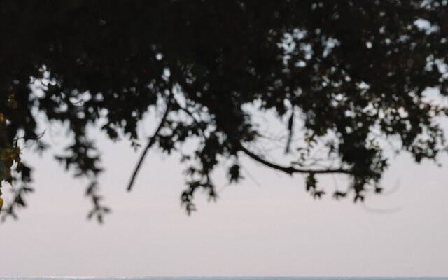 Taj Maza Sunset Villas