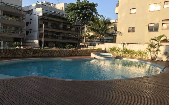 Apartamento de Frente para Praia