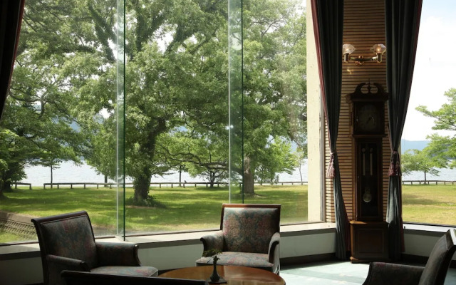 Towadako Lakeview Hotel