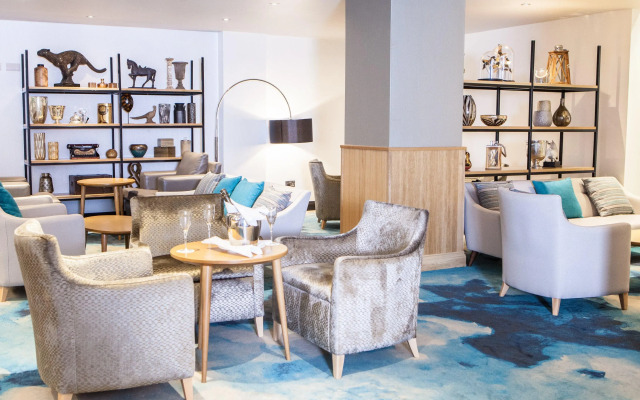 Elite Venue Selection Felbridge - Gatwick