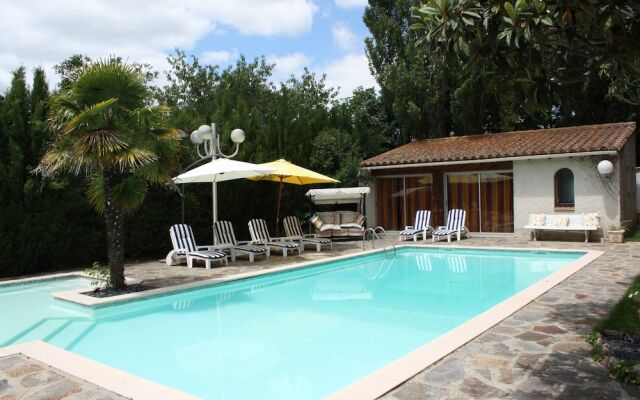 La Villa Blanc