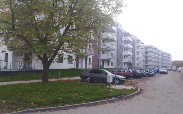 APARTAMENT-SADOWA