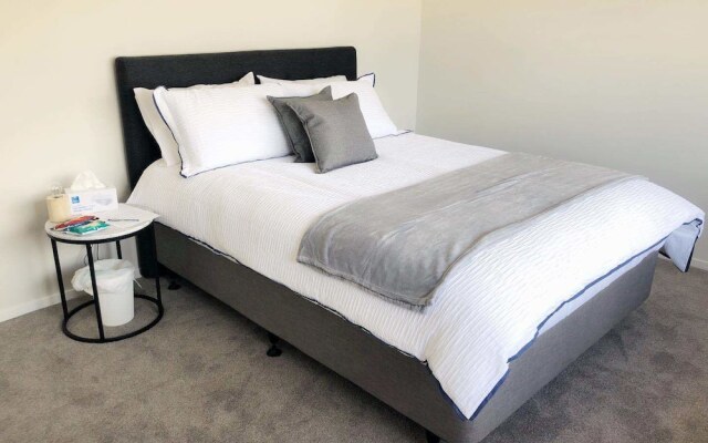 Brand New Albany Family House