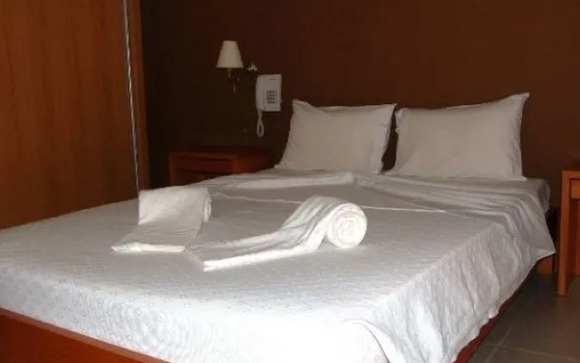 Viana Hotel