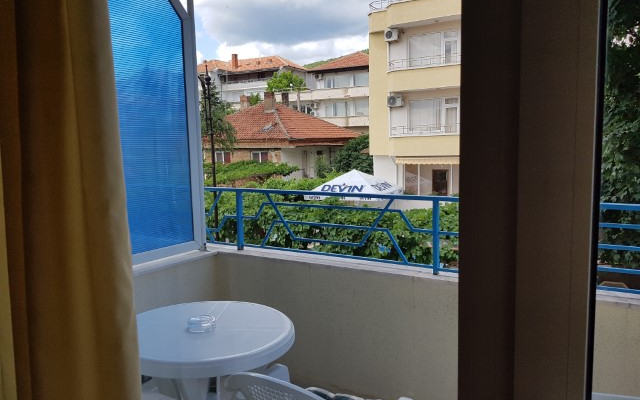 Hotel Larisa 2