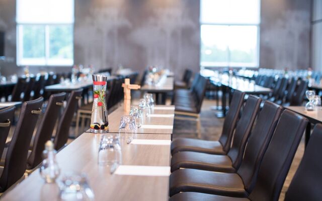 Renaissance Atlanta Airport Gateway Hotel