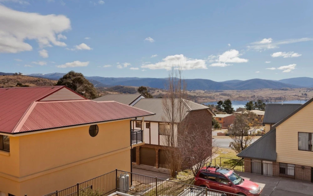 The Elements West - Jindabyne
