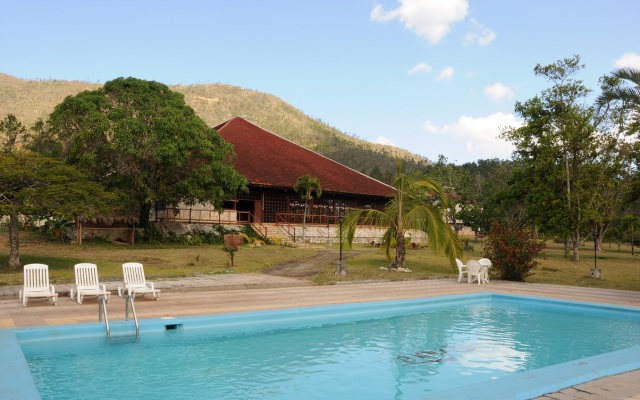 Villa Pinares De Mayari