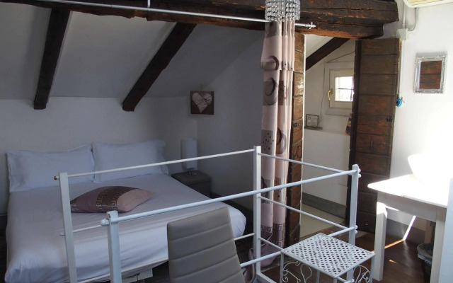 19 Borgo Cavour