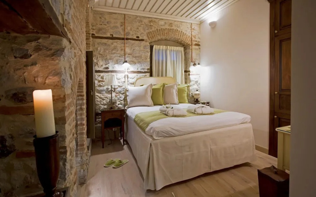 Doltso Luxury Hotel