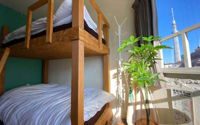 Stay Work Asakusa Guest House – Guest Rooms – Tokyo