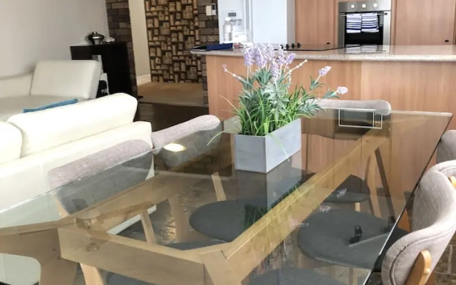 Amira Apartments