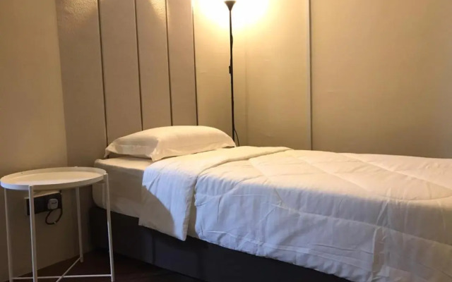 Homestay Fekrifarisha SA