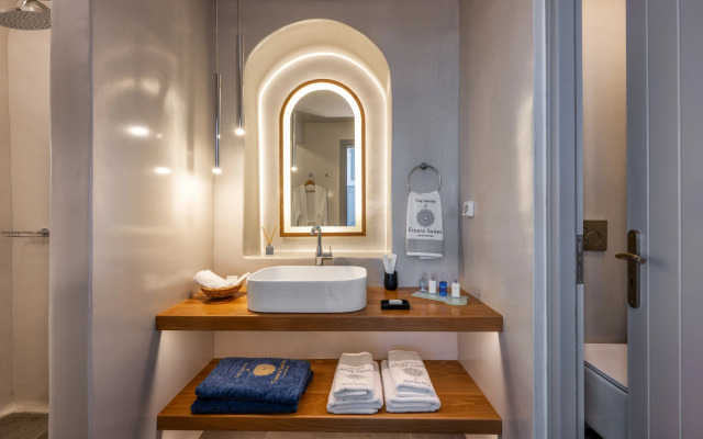 Eteoro Suites