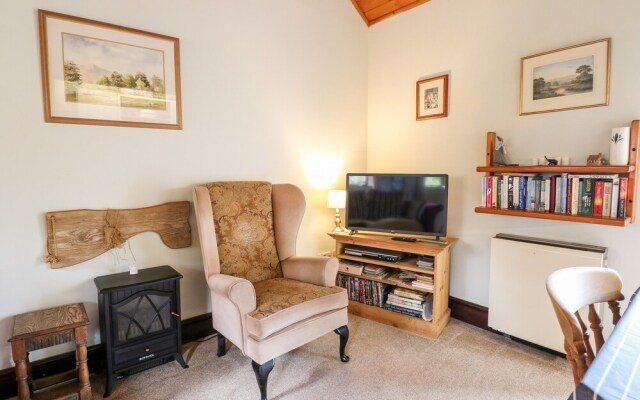 Manifold Cottage